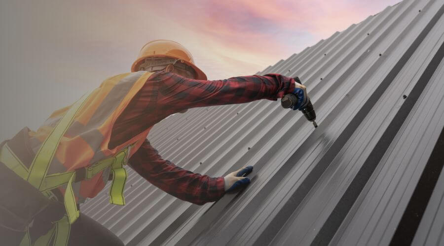 Professional gutter cleaning in Adrian, TX